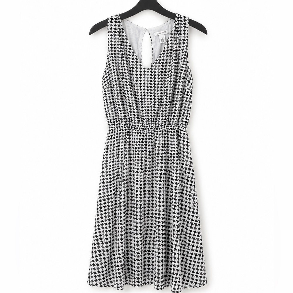 White House Black Market Black and White Sleeveless Midi Dress